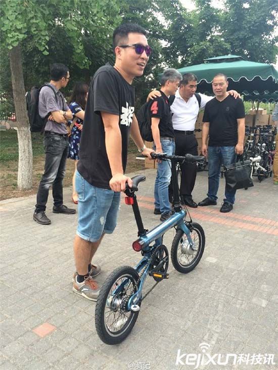小米智能自行車實(shí)拍 小米自行車到底有多大？
