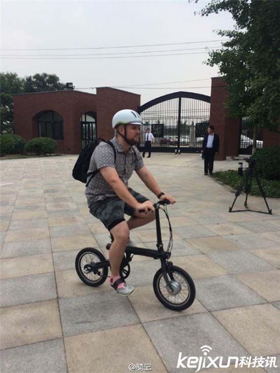 小米智能自行車(chē)實(shí)拍 小米自行車(chē)到底有多大？