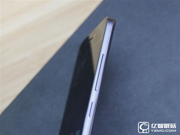 努比亞Z11和小米5哪個(gè)好 小米5與nubia Z11區(qū)別對比