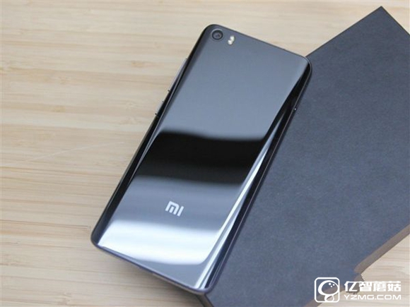 努比亞Z11和小米5哪個(gè)好 小米5與nubia Z11區(qū)別對比