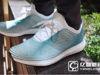 阿迪達(dá)斯adidas推出Yeezy系列運(yùn)動鞋：用海洋塑料垃圾制成