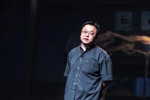 錘子科技最近有點(diǎn)狼狽：老羅被告 錘子賣(mài)身