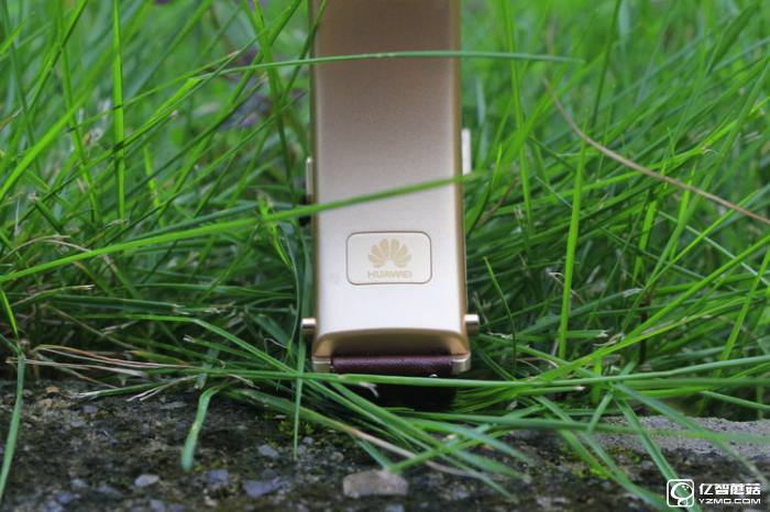 華為手環(huán)B3深度評測 甩小米手環(huán)2好多條街