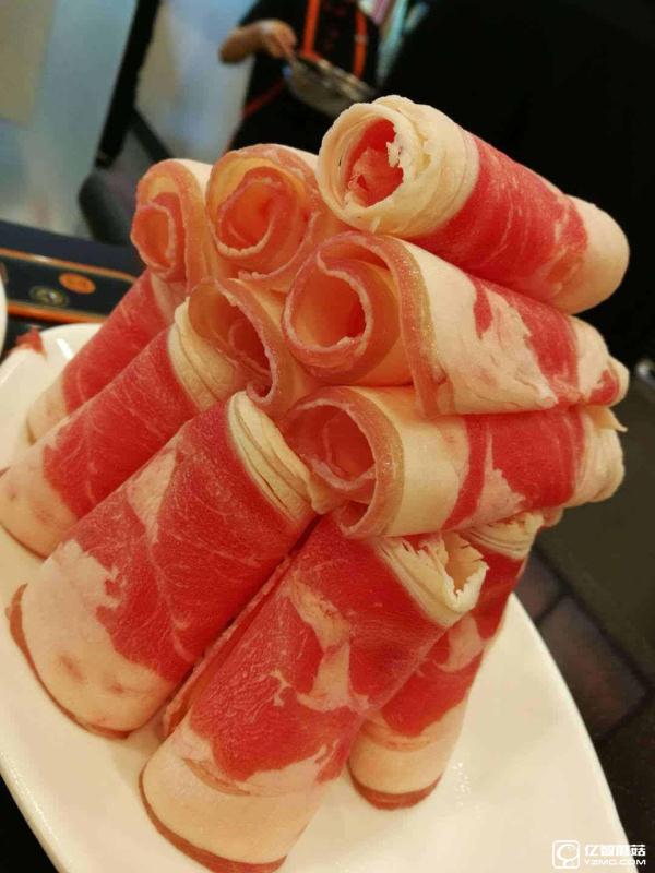 榮耀8上手體驗(yàn)評測：雙玻璃能否突圍金屬時(shí)代?