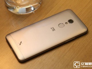 中興小鮮4和中興Zmax Pro區(qū)別對比評測