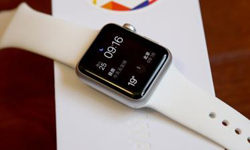 Apple Watch表帶上加個(gè)震動(dòng)馬達(dá)？蘋果要發(fā)力了
