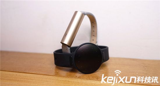 美國(guó)品牌在香港發(fā)布智能手環(huán)：搶占中國(guó)市場(chǎng)