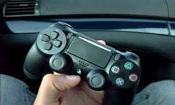 索尼PS4 Slim游戲手柄或?qū)⒅С?GHz連接頻段