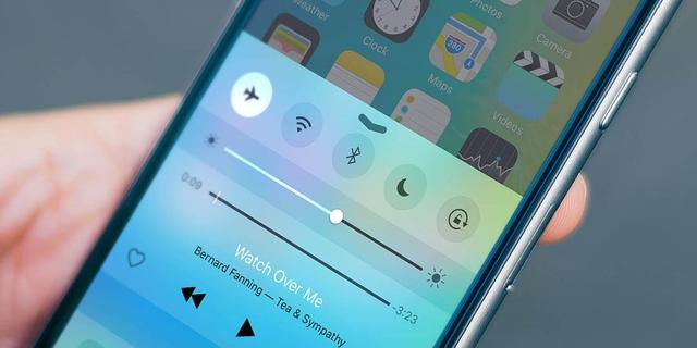 iPhone 7再曝新缺陷 關閉飛行模式后無服務