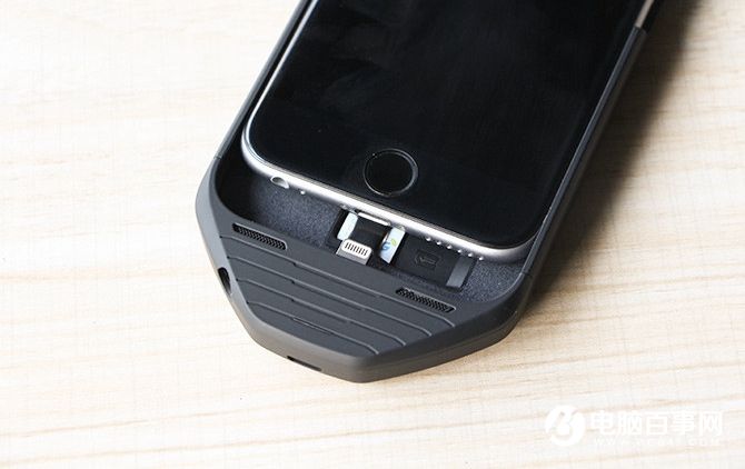 讓iPhone也能雙卡雙待雙系統(tǒng) 機甲評測