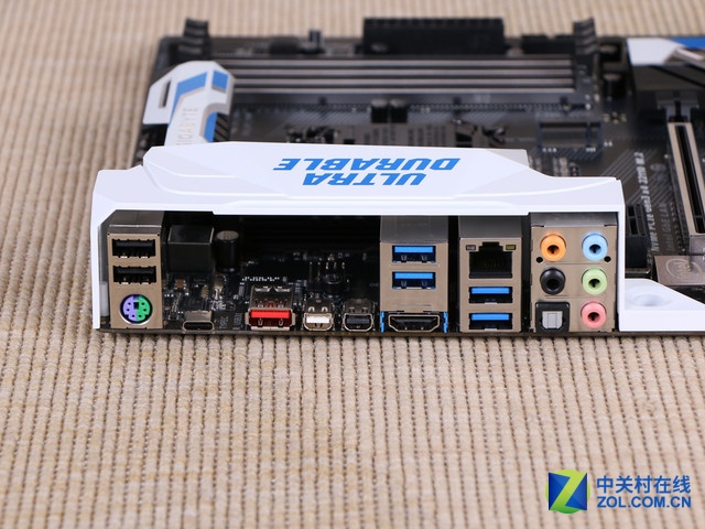 旗艦風(fēng)范 技嘉Z170X-UD3 Ultra現(xiàn)售1699 