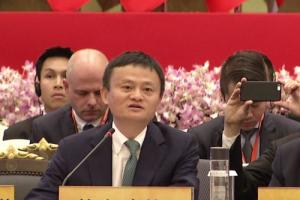 馬云：不是互聯(lián)網(wǎng)沖擊了各行各業(yè) 是無知沖擊