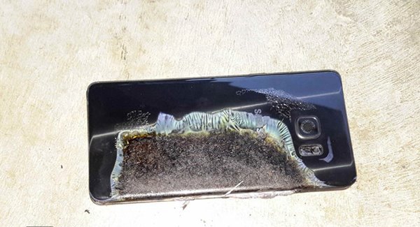 美國所有航班今起禁止三星Note7登機(jī)！關(guān)機(jī)都不行