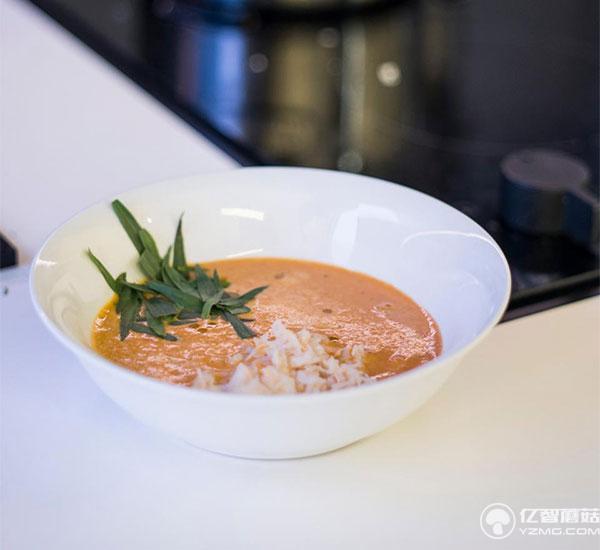 機(jī)器大廚可以做100多道菜 售價(jià)62萬你買賬嗎？