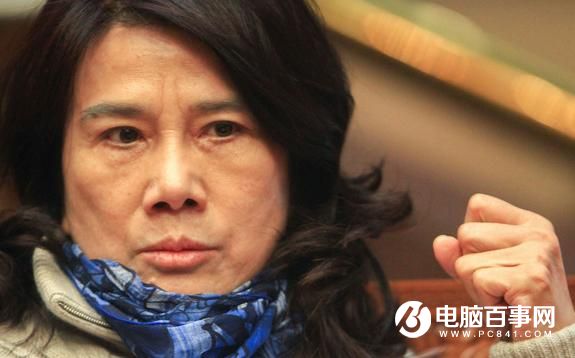雷軍紅顏董明珠卸任 勵志網(wǎng)紅董小姐為何走下了神壇？