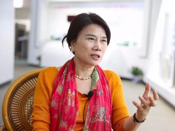 突然被免去董事長 董明珠在格力還能走多遠(yuǎn)？