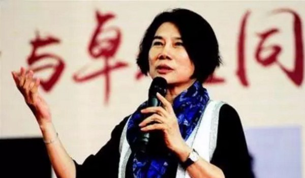 董明珠和王石走在不同的道上 最終卻殊途同歸