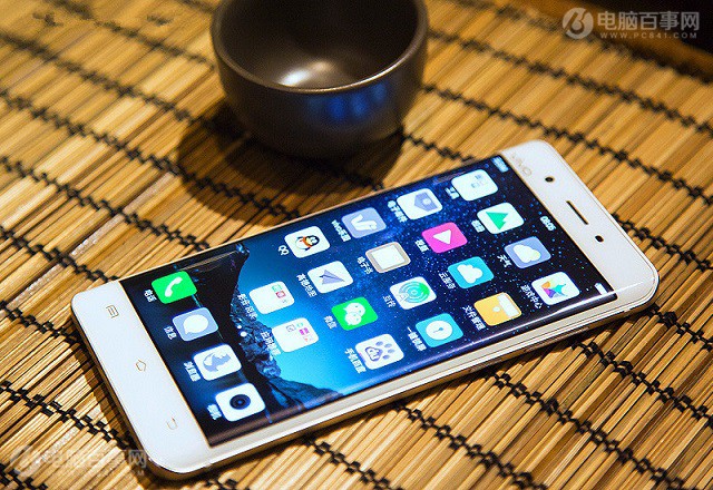 vivo Xplay6和Xplay5哪个好看？颜值对比