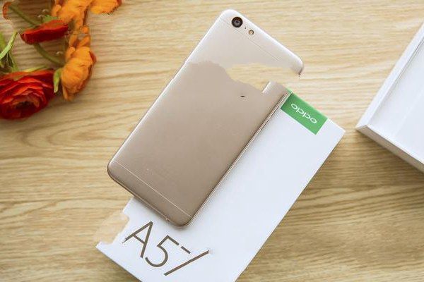 OPPO A57好看嗎 外觀顏值評測
