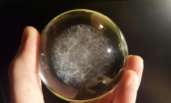 想感受宇宙浩瀚不一定在電影里  這個(gè)Laniakea玻璃球就行