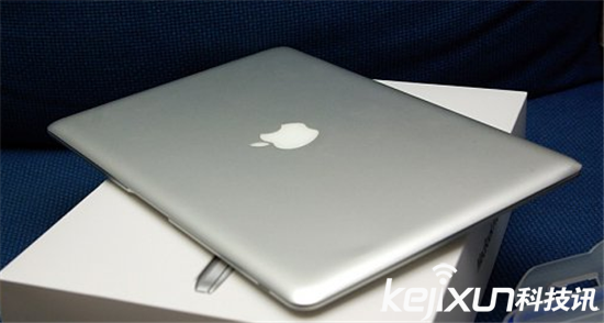 新MacBook Pro開蓋即開機 原來背后還有個故事