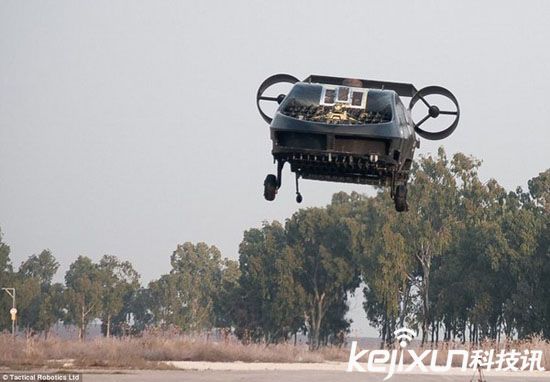 以色列軍用無人機“鸕鶿” 重達一噸充當高空救護車