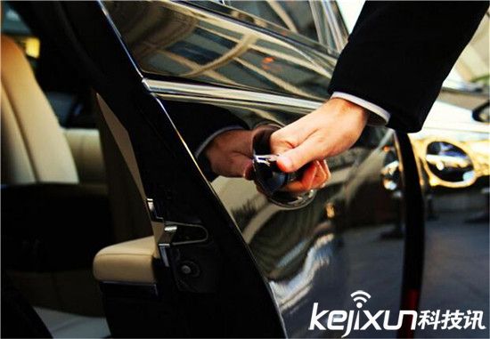Uber或?qū)⒂谂f金山推出無人駕駛專車服務(wù)