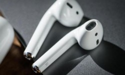 AirPods做工怎么樣？AirPods無(wú)線耳機(jī)拆機(jī)圖解評(píng)測(cè)