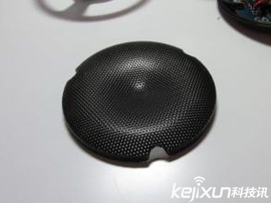 LG360°懸浮式藍(lán)牙音箱 逼格滿滿將亮相2017CES
