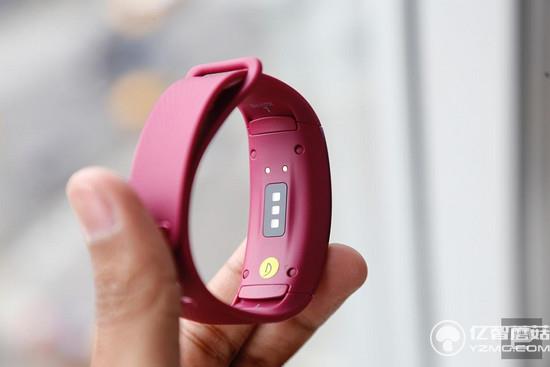 三星Gear fit2智能手環(huán)實(shí)物解禁+官方視頻