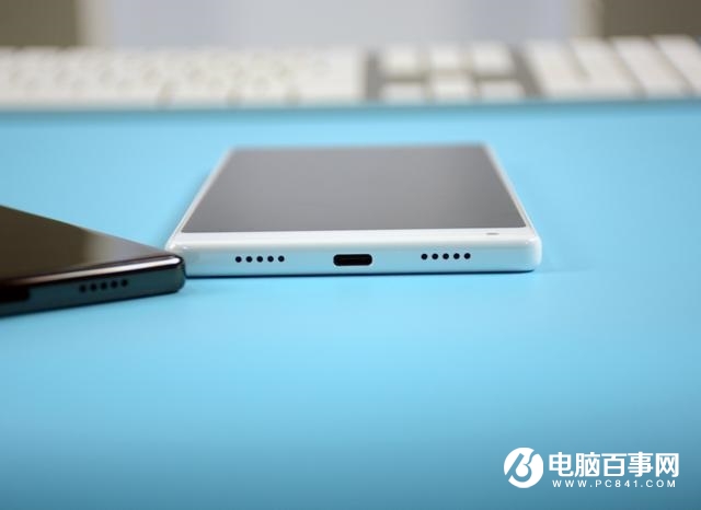 小米MIX白色版和黑色版哪個好看？小米MIX黑色與白色的區(qū)別