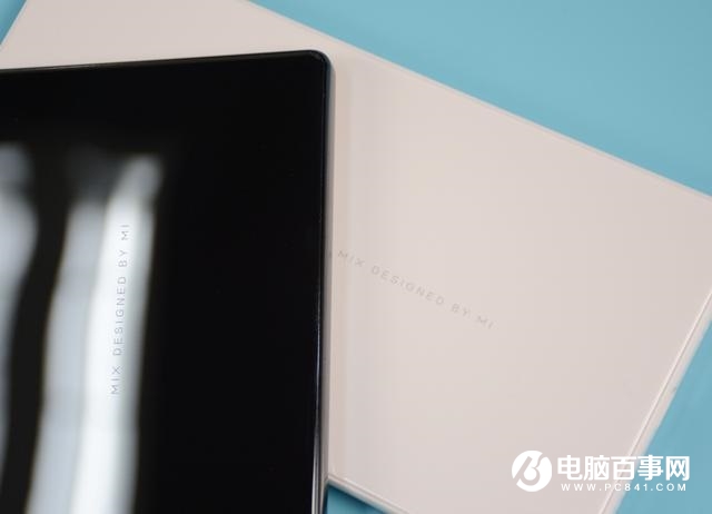 小米MIX白色版和黑色版哪個好看？小米MIX黑色與白色的區(qū)別