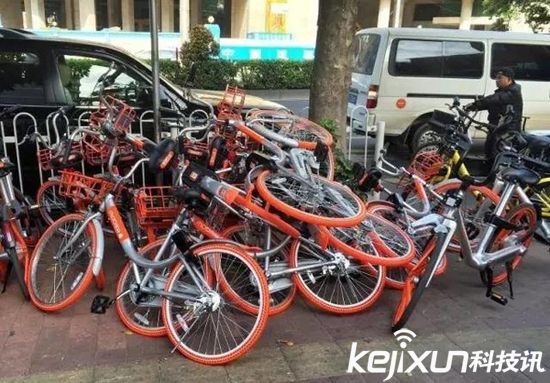 深圳收繳數(shù)千輛共享單車 惡性競爭？