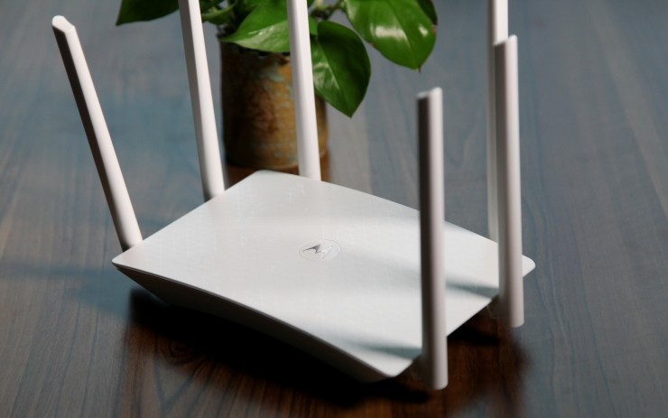 Moto摩路由發(fā)布摩路由M2，主打雙頻雙Wi－Fi