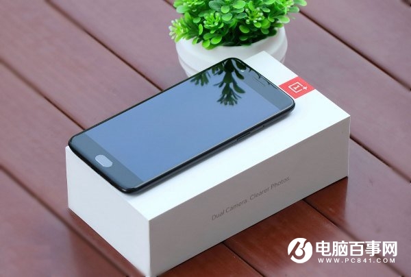 一加產(chǎn)品總監(jiān)：如果內(nèi)存不漲價 一加5將只有8GB內(nèi)存版