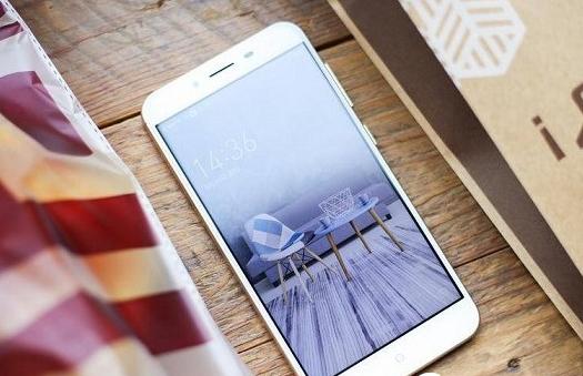 360Vizza與紅米Note5A的區(qū)別 360Vizza和紅米Note5A哪個(gè)好？