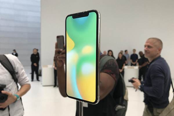 蘋果iPhone X參數(shù)詳解與真機(jī)圖賞 iPhone X參數(shù)配置怎么樣