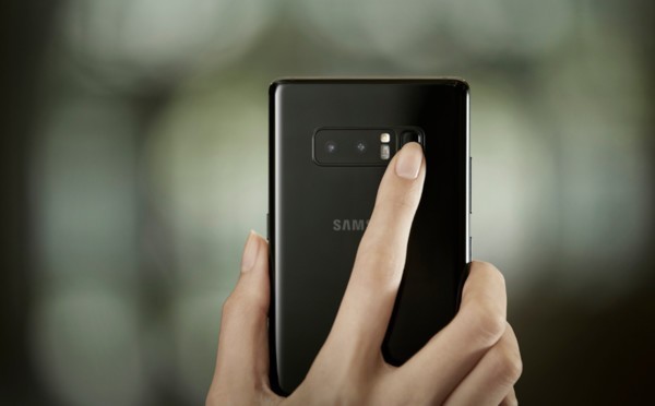 差異不止全面屏 iPhoneX對比三星Note8