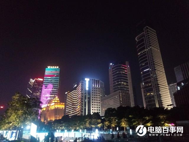 魅藍(lán)6和榮耀V9 play買哪個(gè)好？魅藍(lán)6對比榮耀V9 Play評測