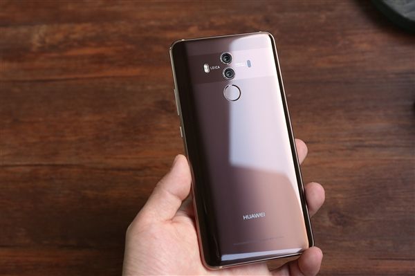 華為年度全面屏旗艦！Mate 10 Pro上手：4899元