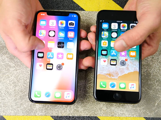 iPhone X