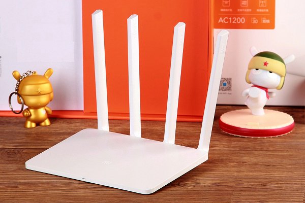 使用舊路由器來擴(kuò)展WiFi信號或當(dāng)交換機(jī)教程
