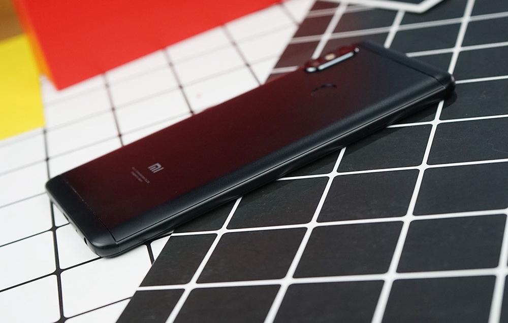 AI雙攝+人臉解鎖 紅米Note5真機(jī)圖賞