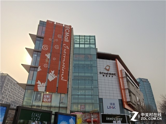 OPPO R15評(píng)測(cè)：光與影藝術(shù)下的慧與實(shí)（待審不發(fā)） 