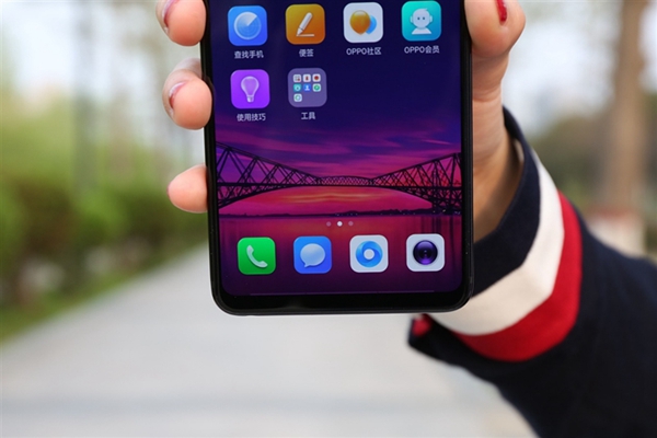 OPPO R15全面評測 最超值的異形全面屏！