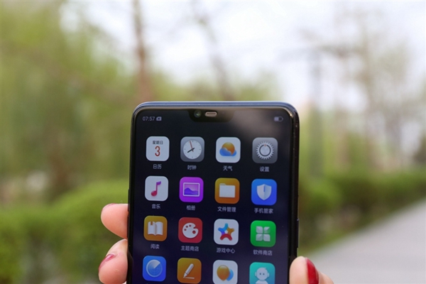 OPPO R15全面評測 最超值的異形全面屏！