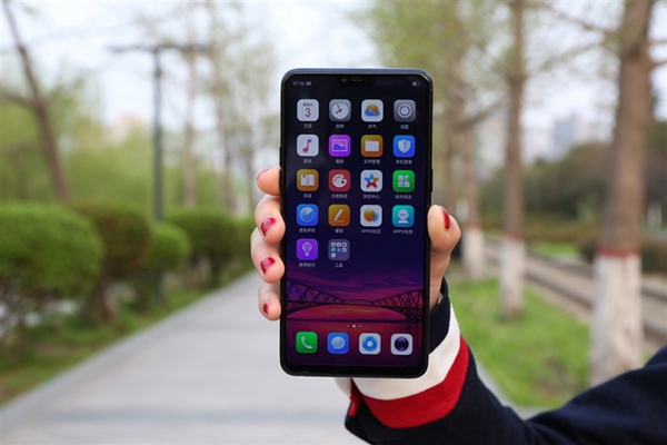 OPPO R15全面評測 最超值的異形全面屏！