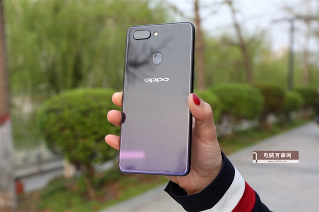 3K檔的熱門旗艦機 榮耀10和OPPO R15買哪個好？
