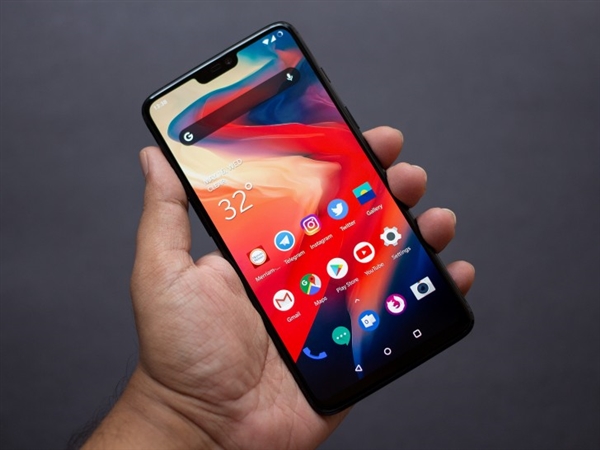一加6流暢度測(cè)試：比iPhone X快多了?