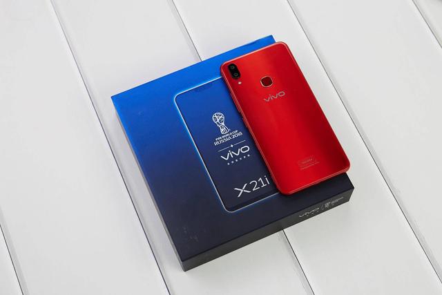 vivo X21i評測：接地氣的全面屏手機(jī) vivo X21i值得買嗎？